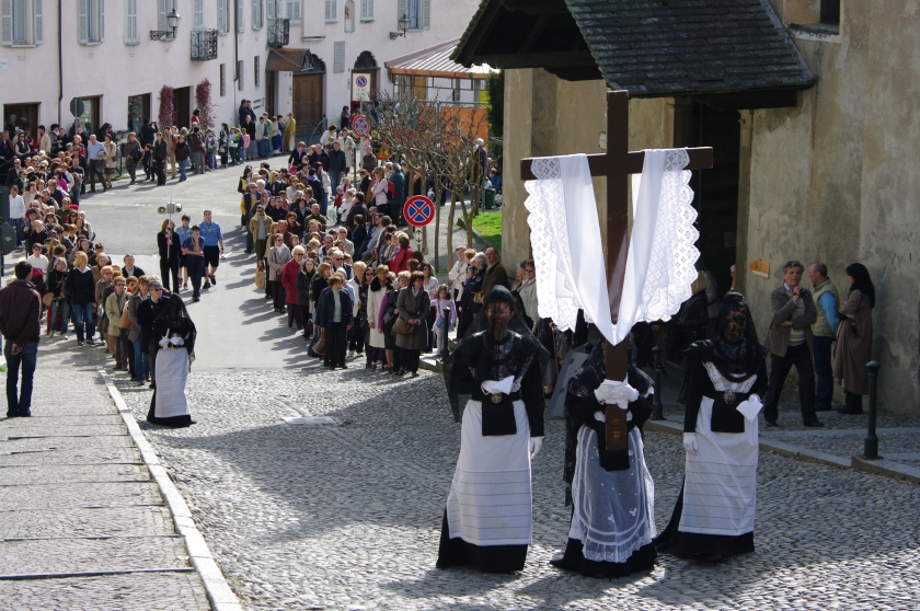 Sette Marie domenica 25 la processione a Varallo