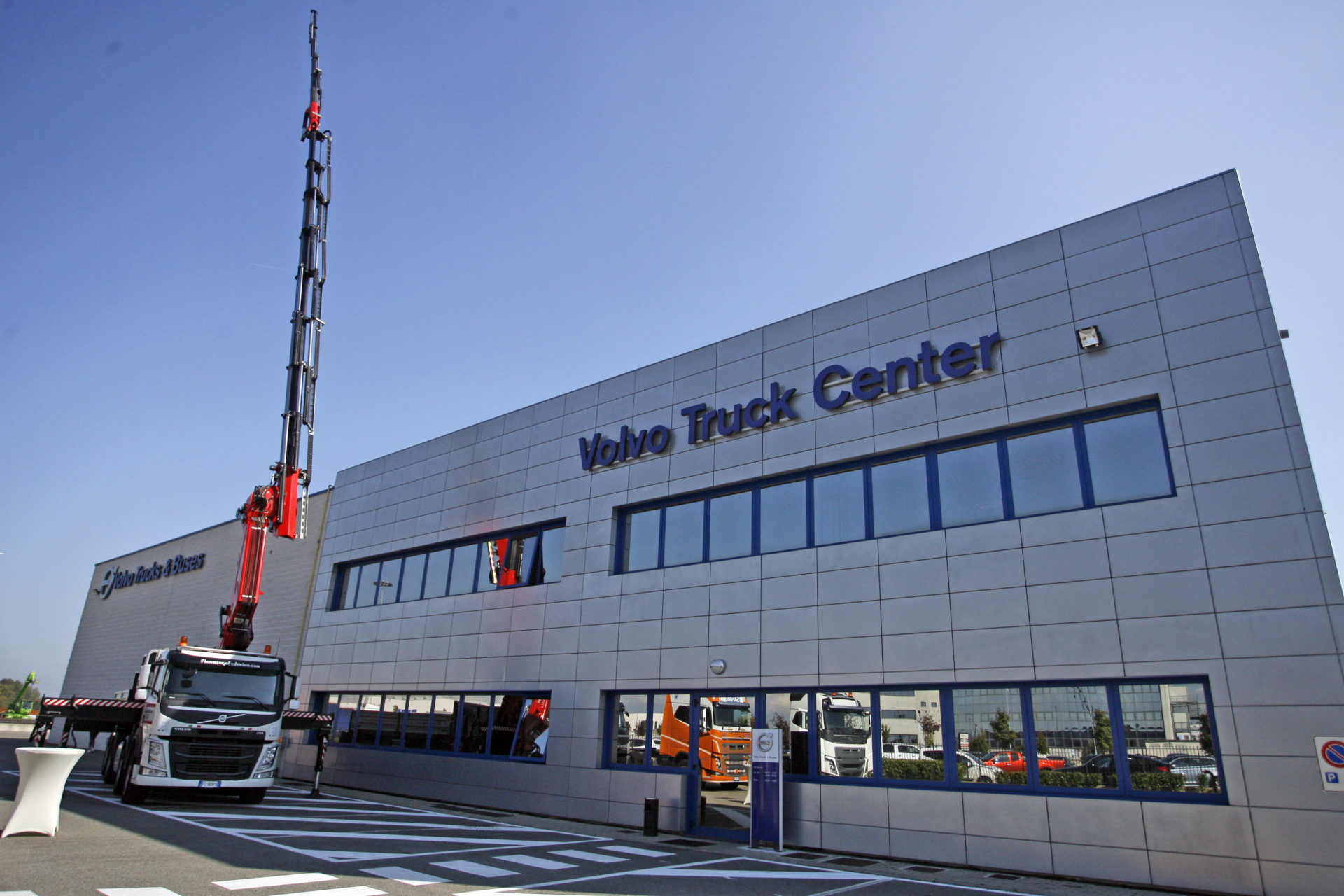 Nuovo Volvo Truck Center