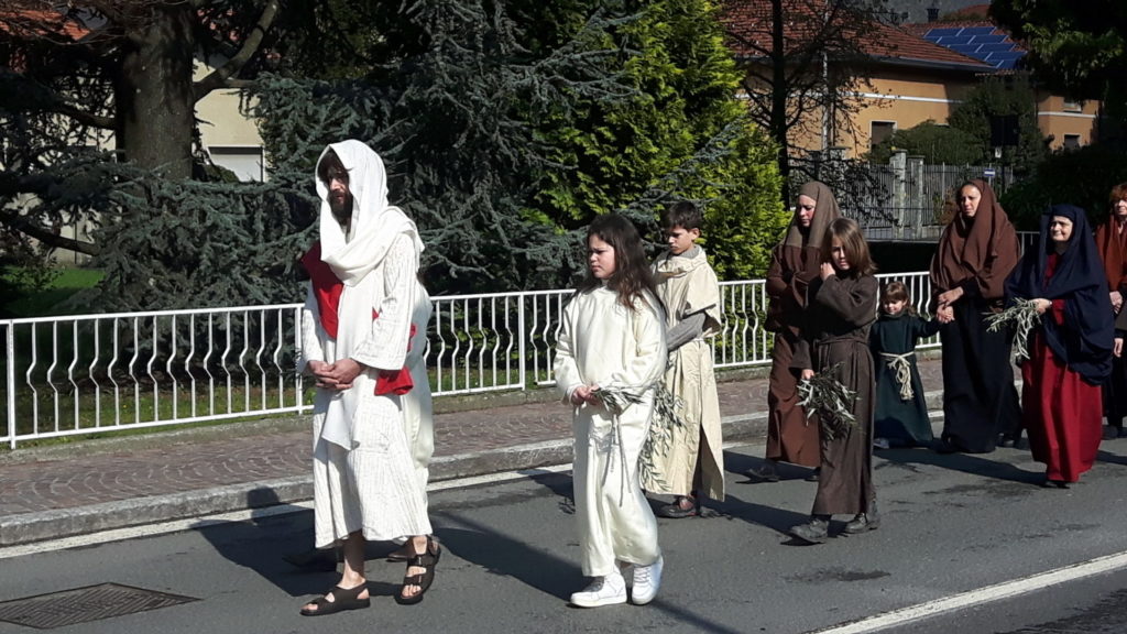 quarona processione