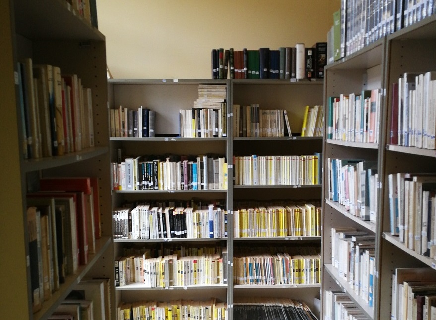 biblioteca quarona