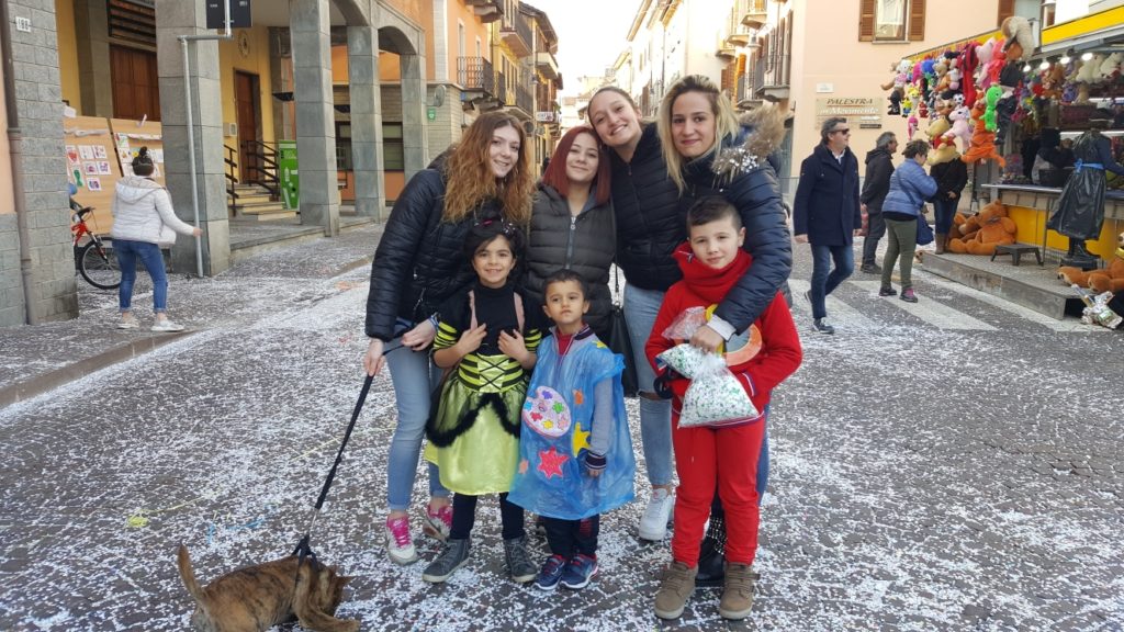 Scuole Serravalle sfilata carnevale 2020