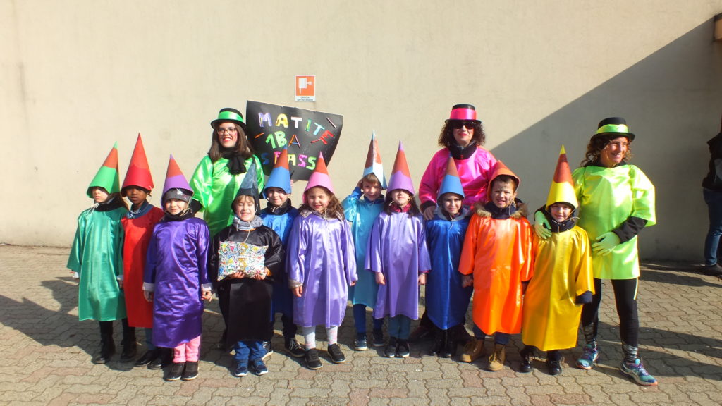 Scuole Serravalle sfilata carnevale 2020