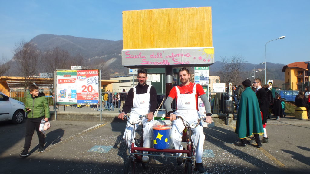 Scuole Serravalle sfilata carnevale 2020