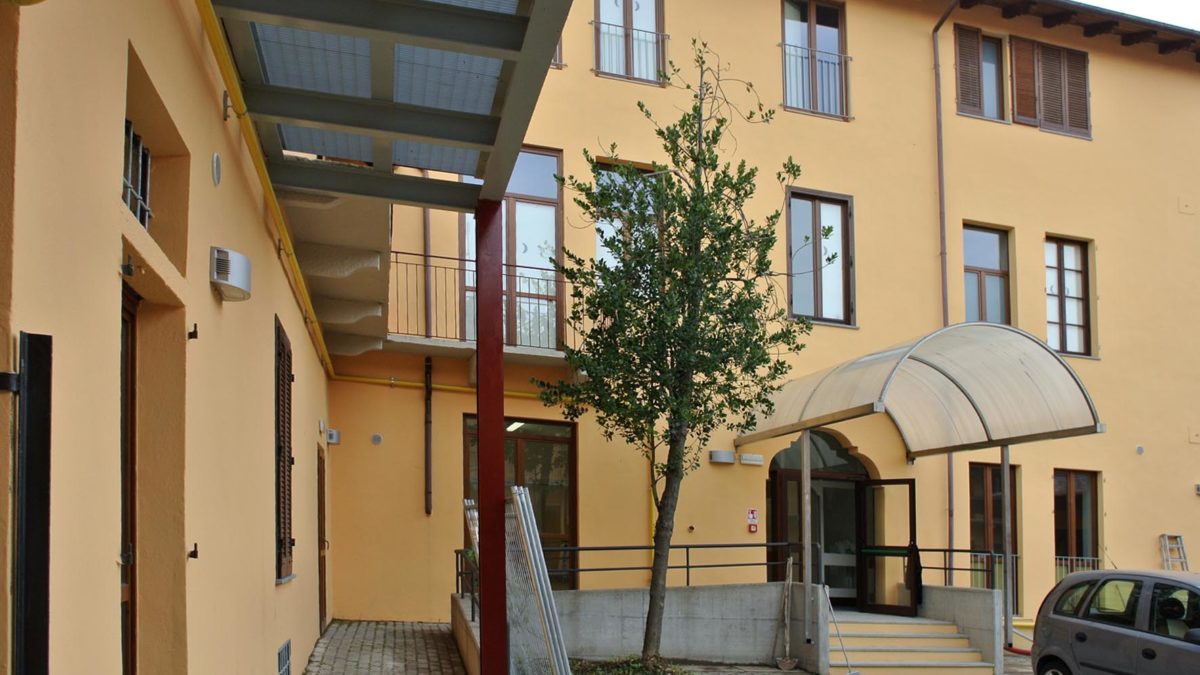 Case riposo Gattinara i nonni resistono al virus, zero contagi