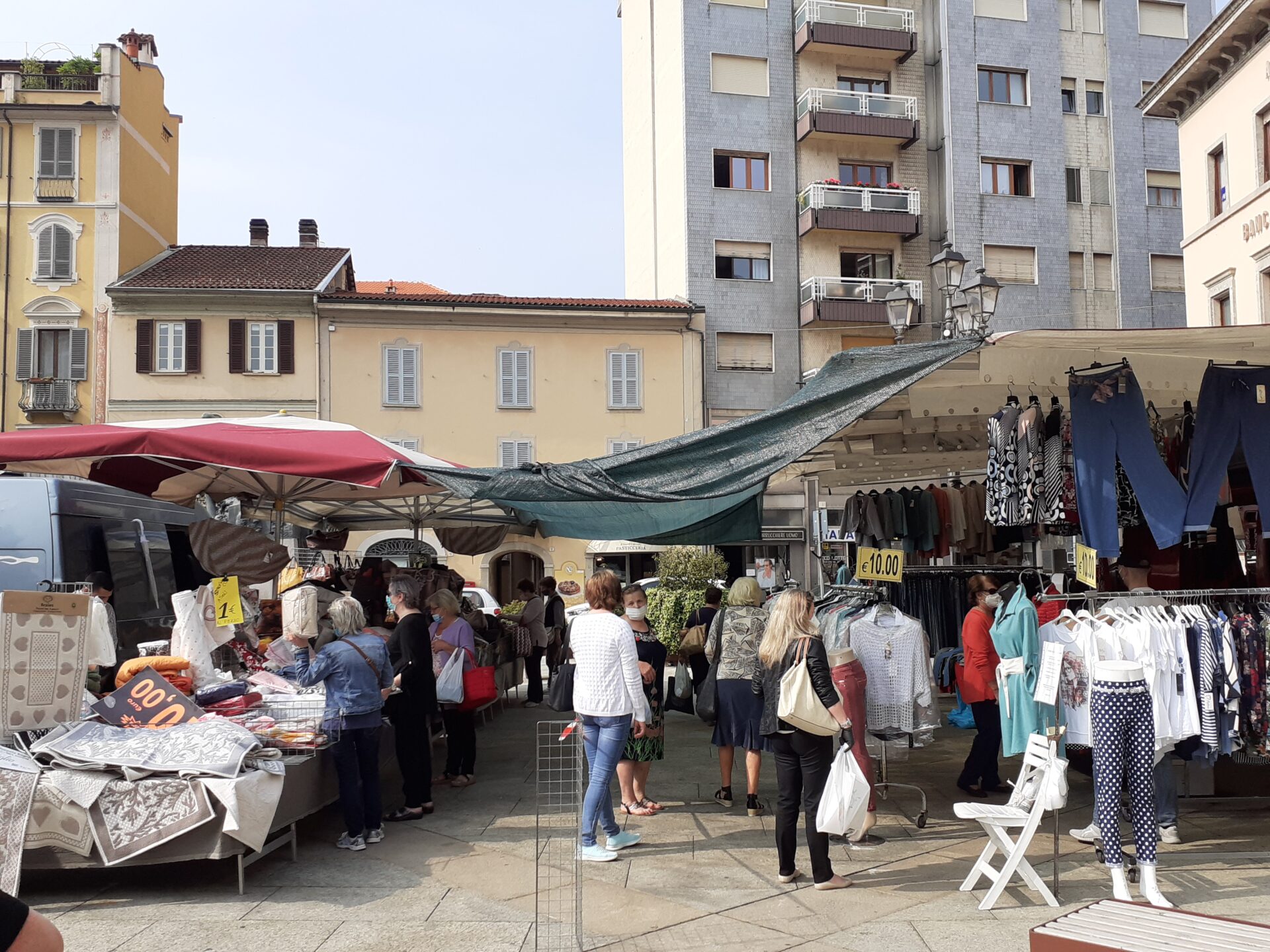 mercato borgosesia