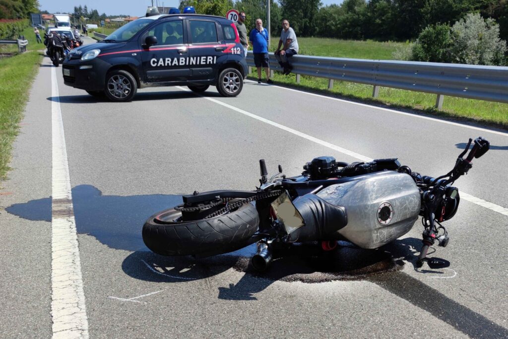 Motociclista ferito