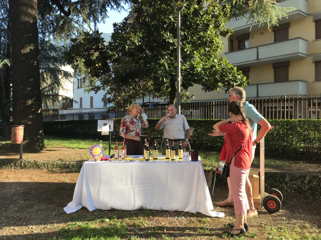 "Calici di stelle" più forte del maltempo: le foto dell'evento a Ghemme