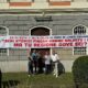 Varallo striscione treno