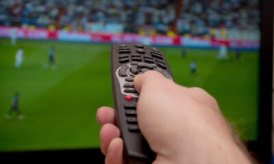 Partita di calcio in tv